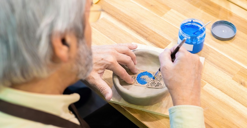 El grabado collagraph: Estampación como herramienta de mediación entre las artes gráficas y personas con demencia