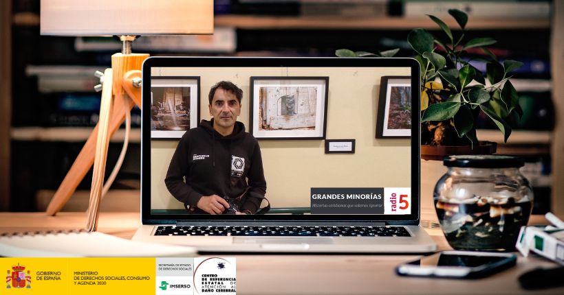 El programa «Grandes Minorías» de Radio 5 entrevista Alfonso Magro, exusuario del Ceadac